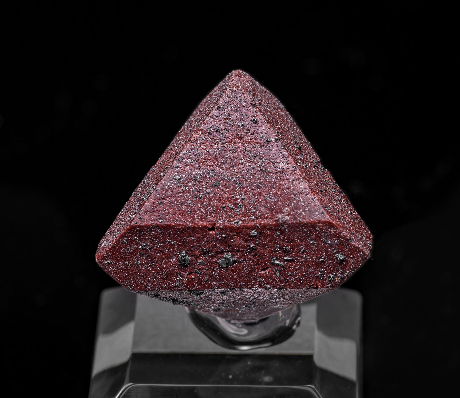 Zunyite
19 x 20 mm
(Autor: am mizunaka)