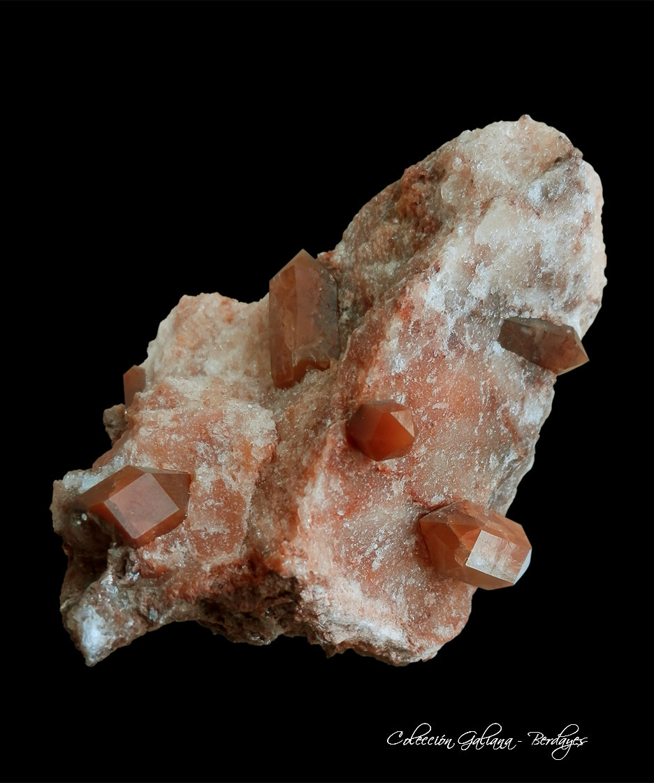 Cuarzo (variedad hematoideo / jacinto de compostela)
69 x 60 x 40 mm.
(Autor: Rafael Galiana)