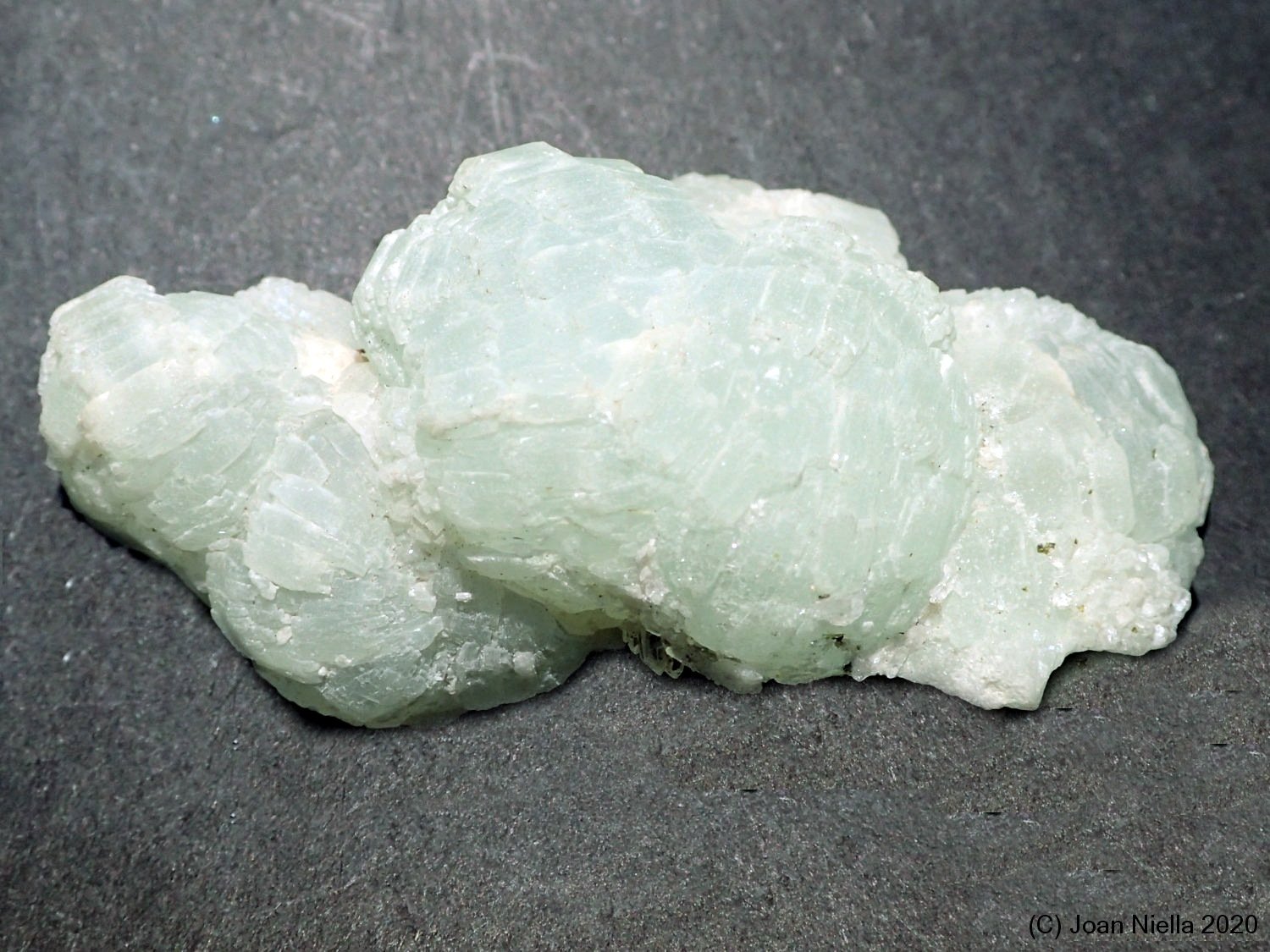 Prehnita
65x35 mm
(Autor: Joan Niella)