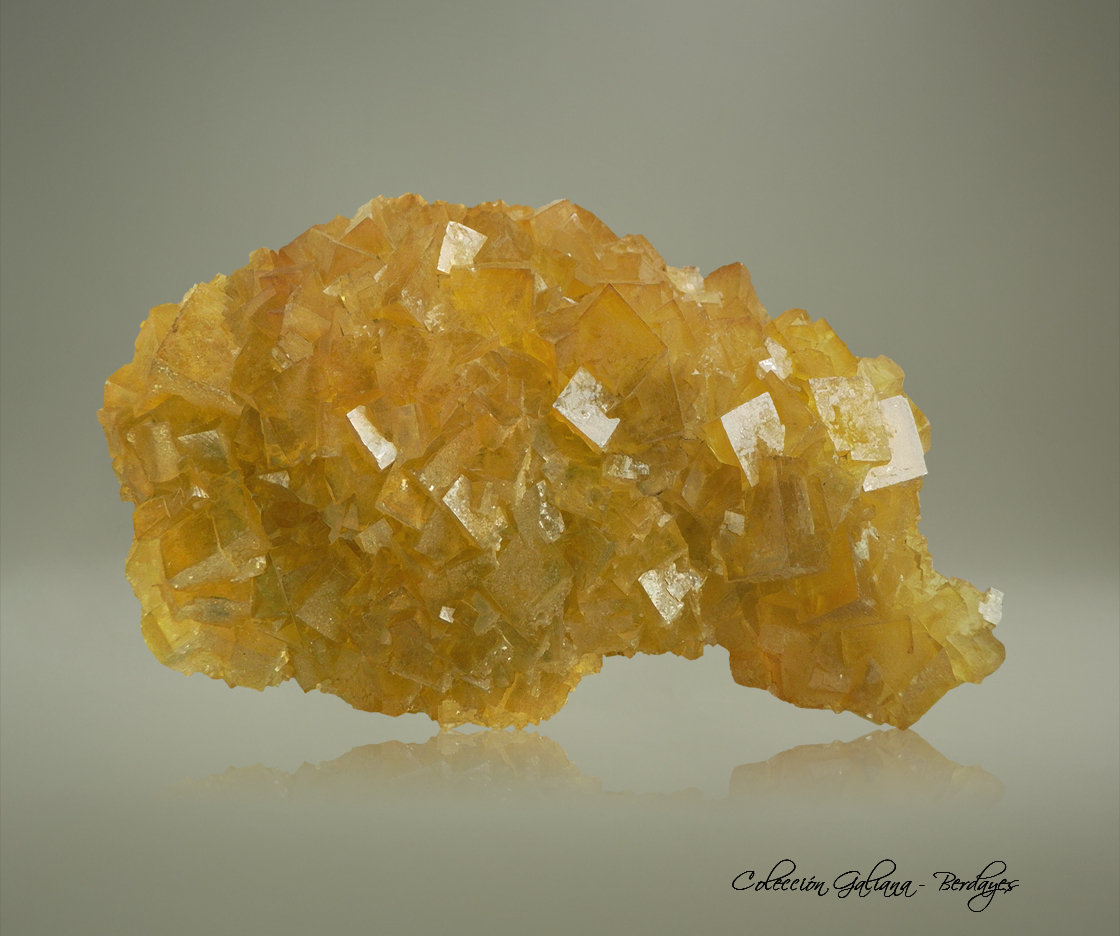 Fluorita
108 x 57 x 25 mm.
(Autor: Rafael Galiana)