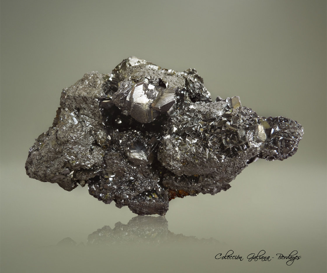 Hematites
109 x 65 x 45 mm.
(Autor: Rafael Galiana)