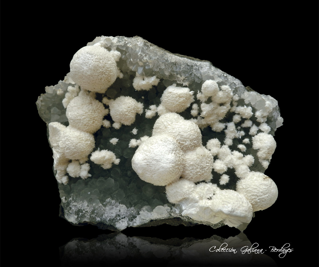 Mordenita
114 x 83 x 45 mm.
(Autor: Rafael Galiana)