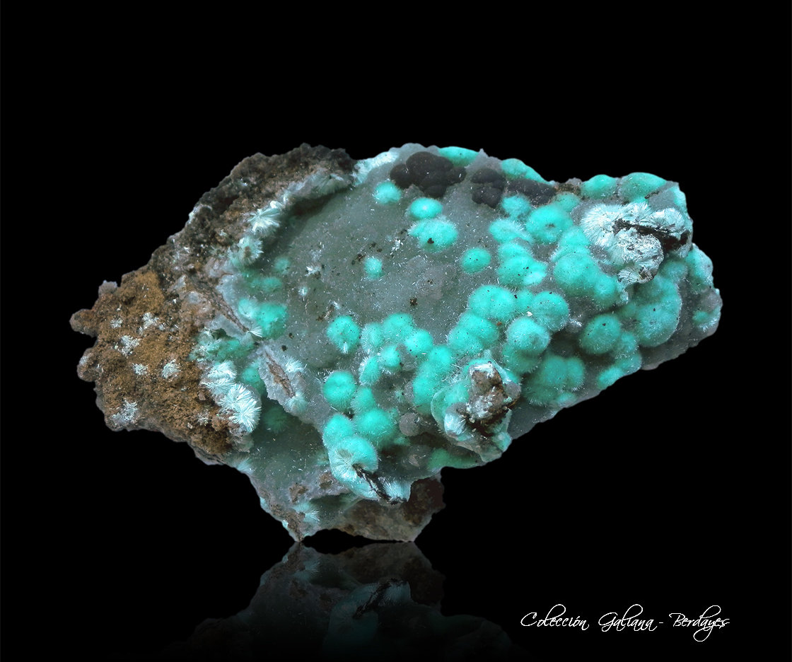 Auricalcocita
76 x 52 x 28 mm.
(Autor: Rafael Galiana)