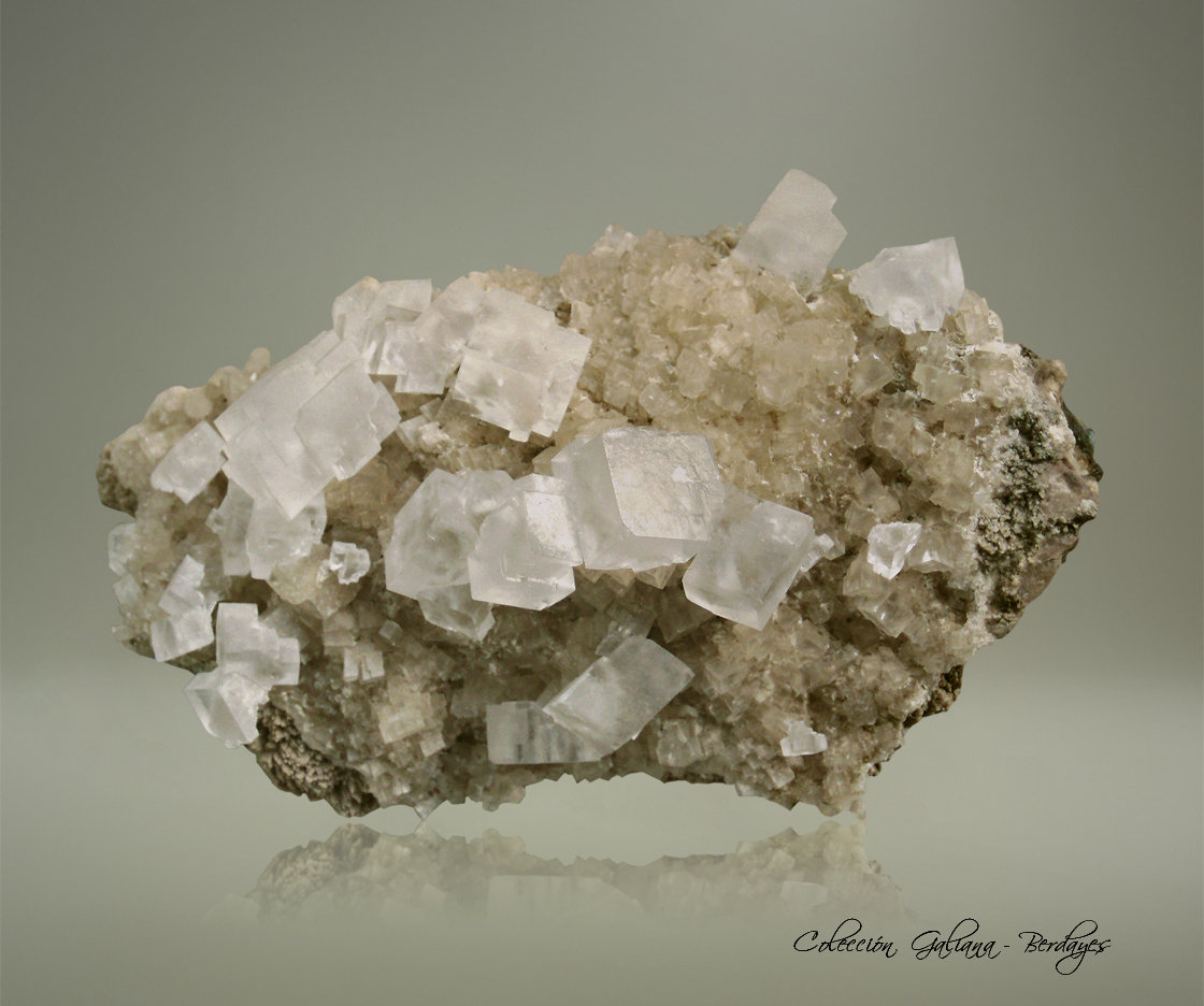 Calcita
95 x 56 x 77 mm.
(Autor: Rafael Galiana)