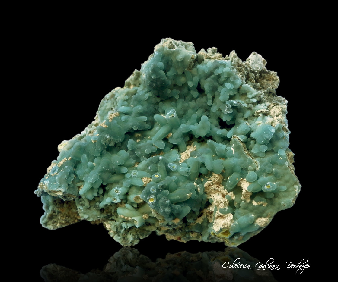 Plumbogummita
70 x 52 x 24 mm.
(Autor: Rafael Galiana)