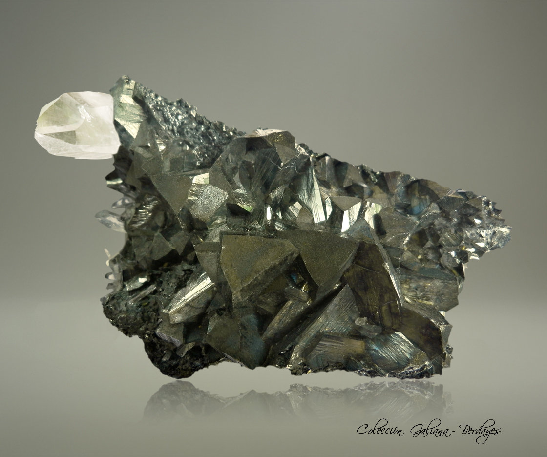 Tetrahedrita
81 x 61 x 51 mm.
(Autor: Rafael Galiana)