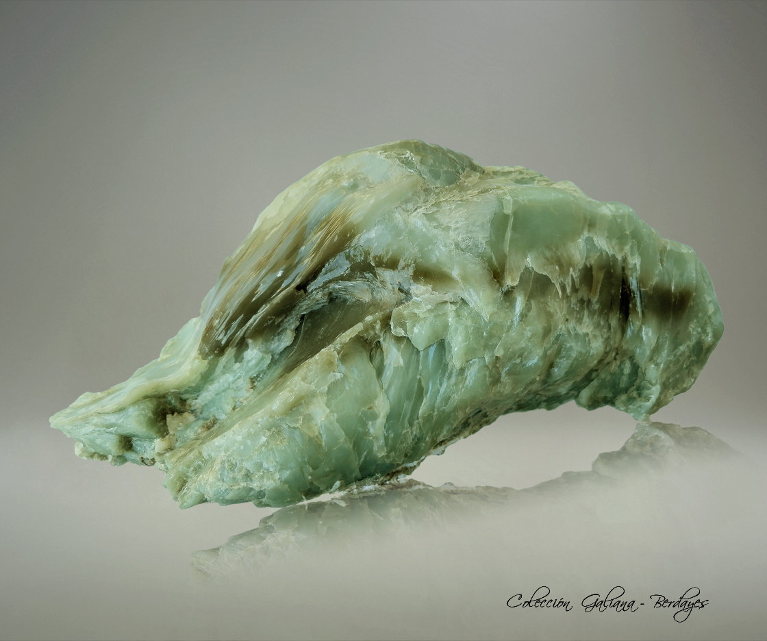 Talco (variedad esteatita)
152 x 72 x 67 mm.
(Autor: Rafael Galiana)