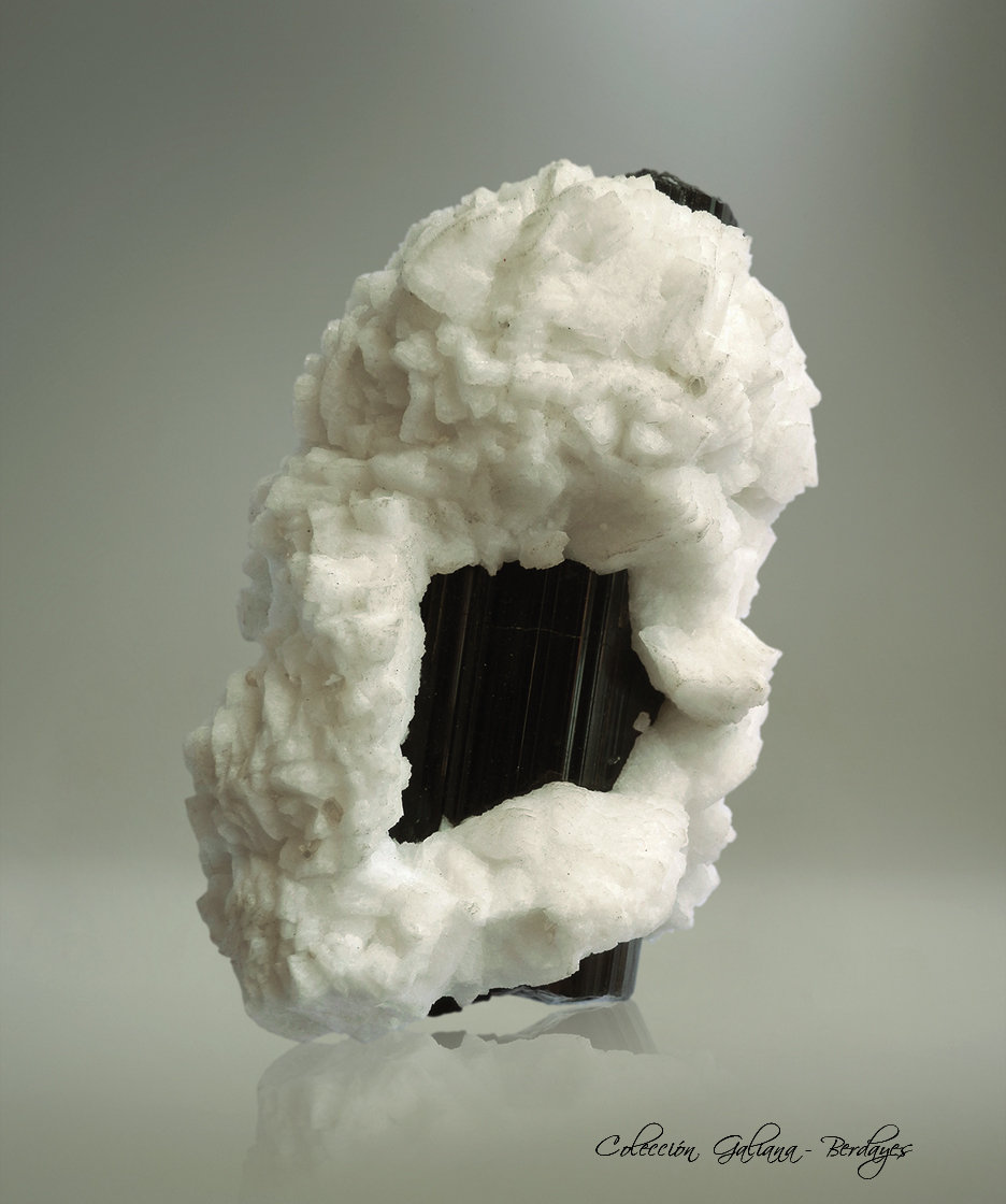 Chorlo (Grupo Turmalina)
83 x 50 x 48 mm.
(Autor: Rafael Galiana)