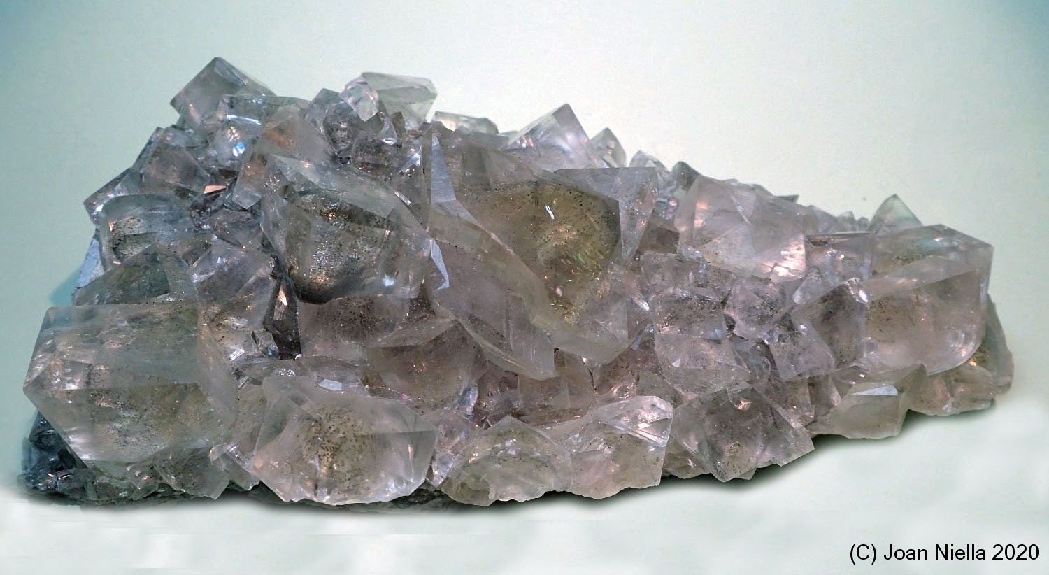 Calcita
125x60 mm
(Autor: Joan Niella)