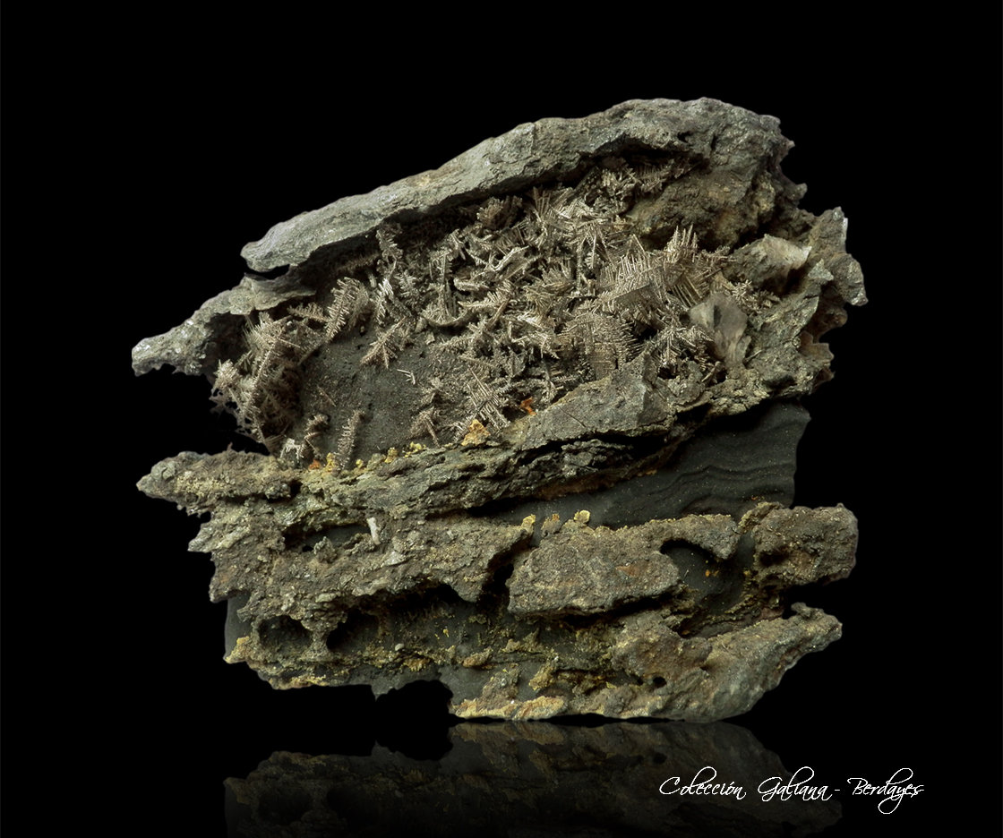 Plata nativa
117 x 88 x 50 mm.
(Autor: Rafael Galiana)