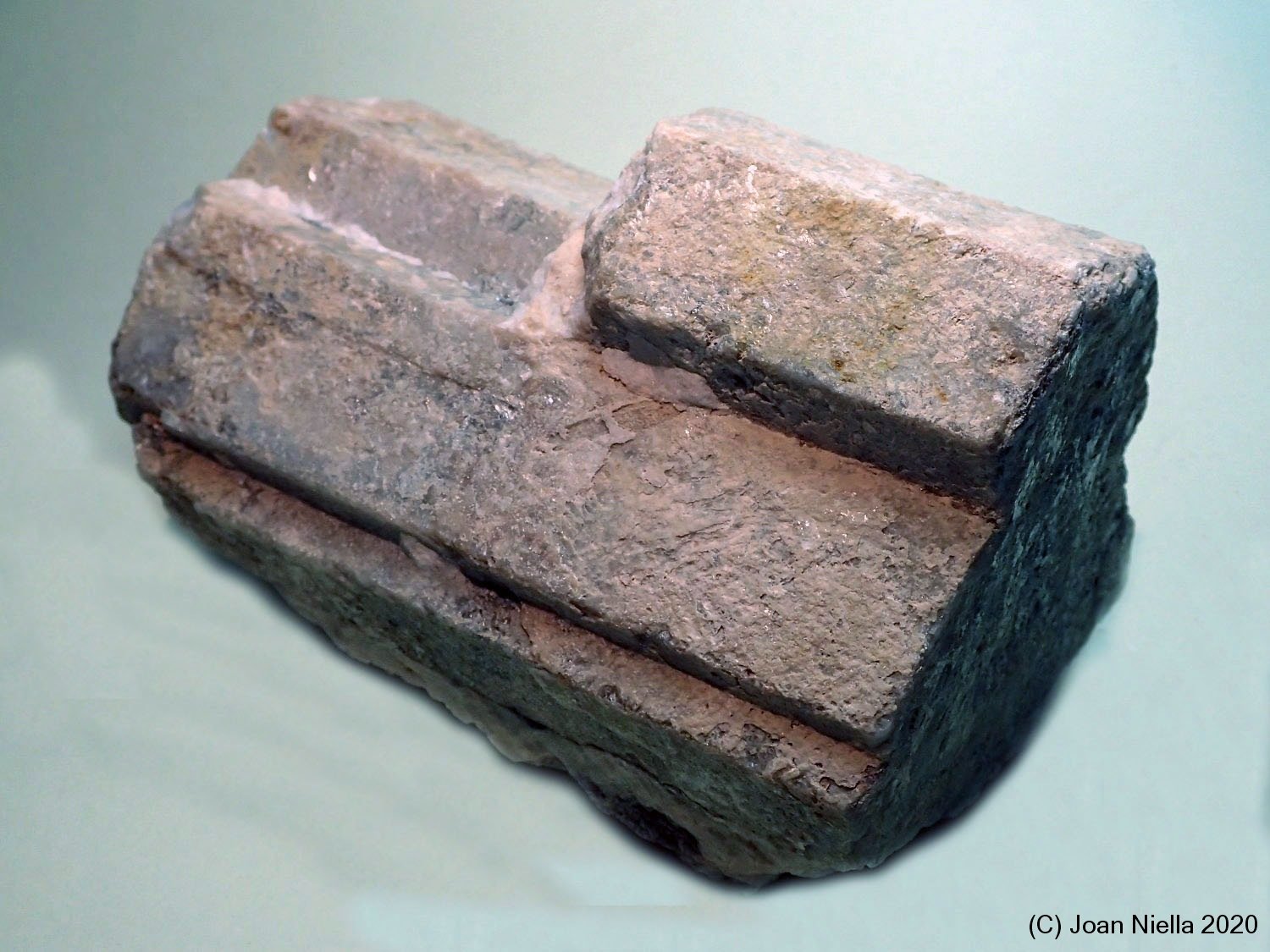 Berilo
80x50 mm
(Autor: Joan Niella)