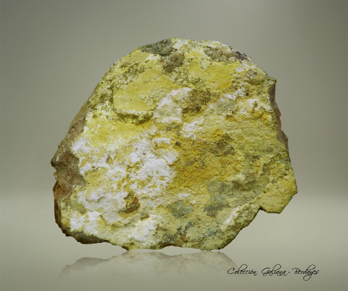 Vashegyita
92 x 75 x 20 mm.
(Autor: Rafael Galiana)
