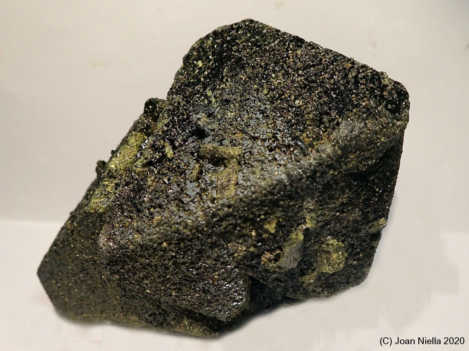 Epidota
7 x 6 cm
(Autor: Joan Niella)