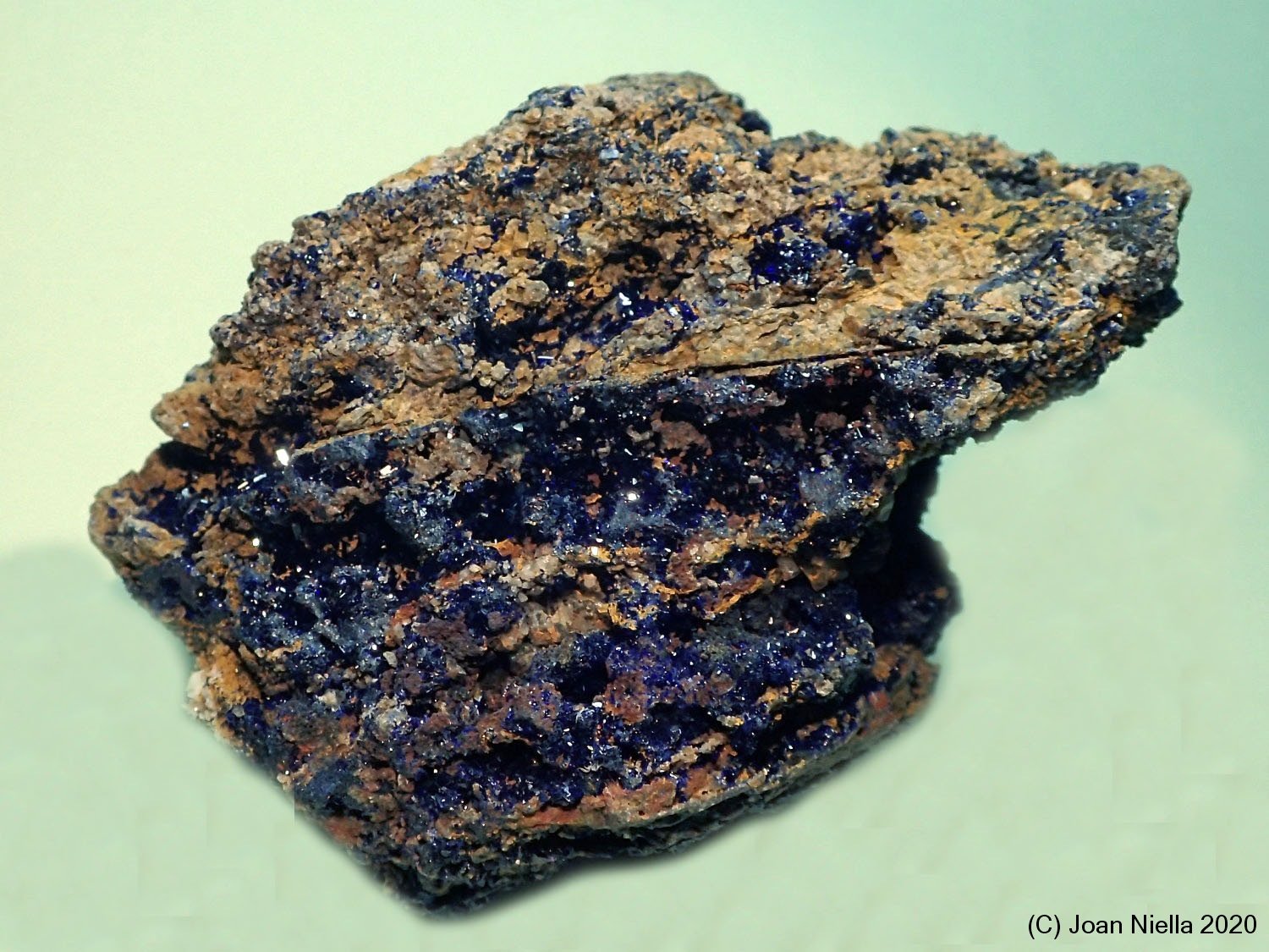 Azurita
80x45 mm
(Autor: Joan Niella)