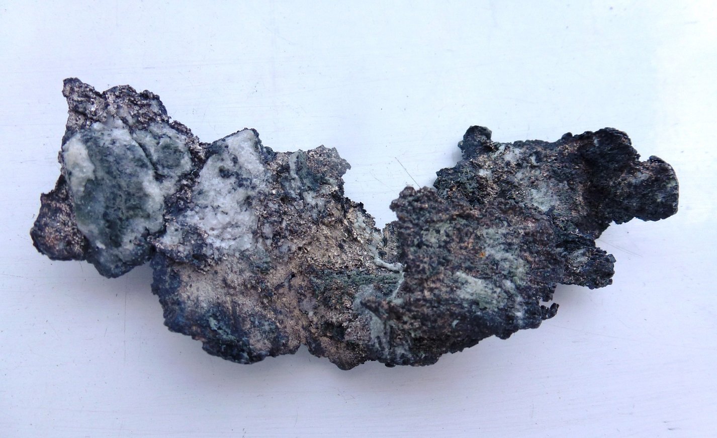 Plata, Calcita
8 x 6 cm.
(Autor: javier ruiz martin)