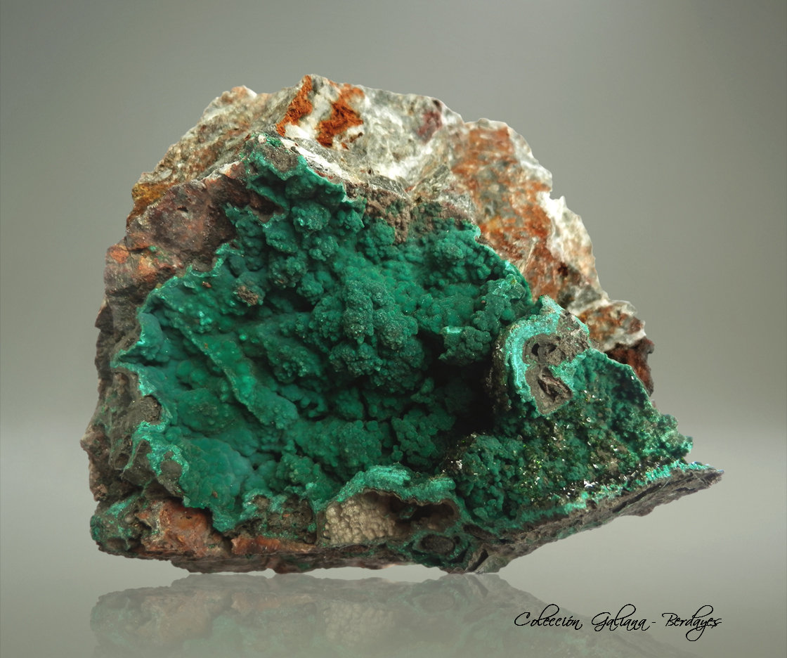 Pseudomalaquita
75 x 77 x 56 mm
(Autor: Rafael Galiana)