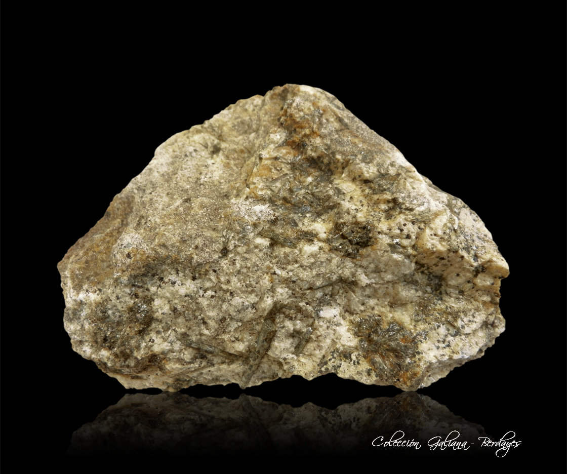 Prismatina
97 x 70 x 35 mm.
(Autor: Rafael Galiana)