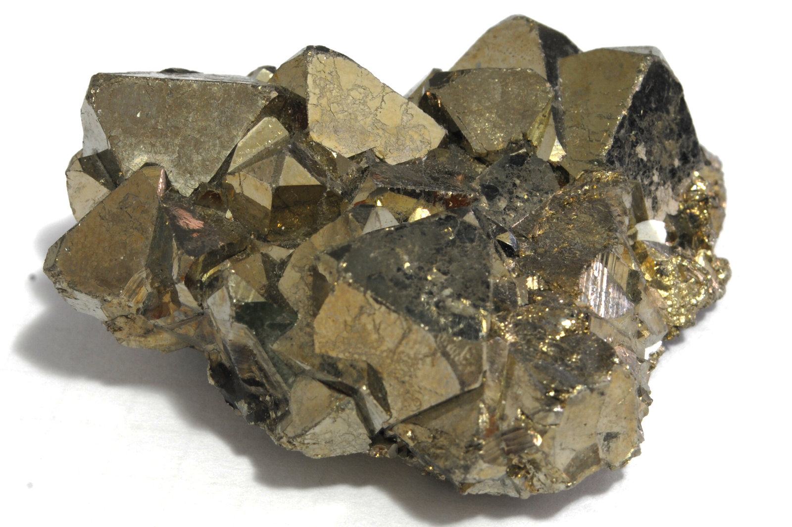 Pirita
Medidas pieza: 5,1x4,1x2,1 cm
(Autor: Sergio Pequeño)