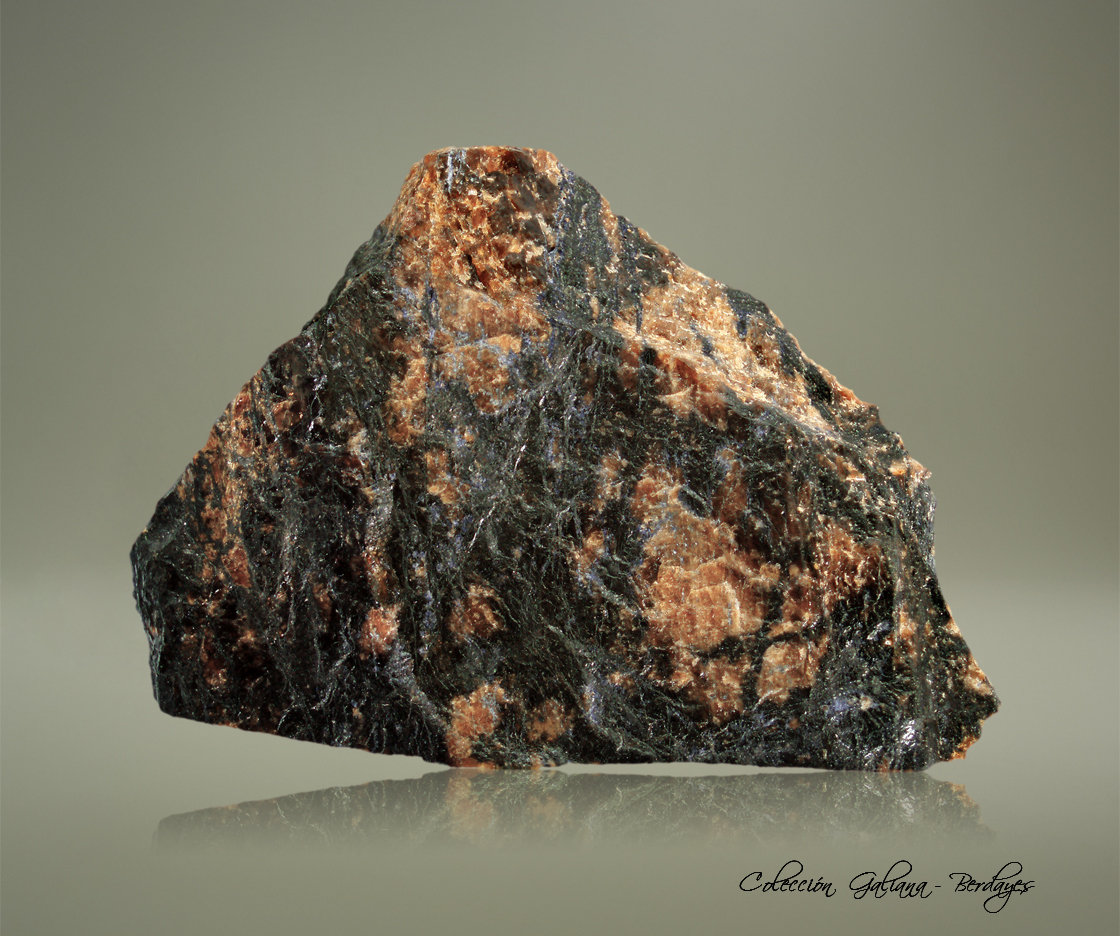Zwieselita
105 x 69 x 20 mm.
(Autor: Rafael Galiana)