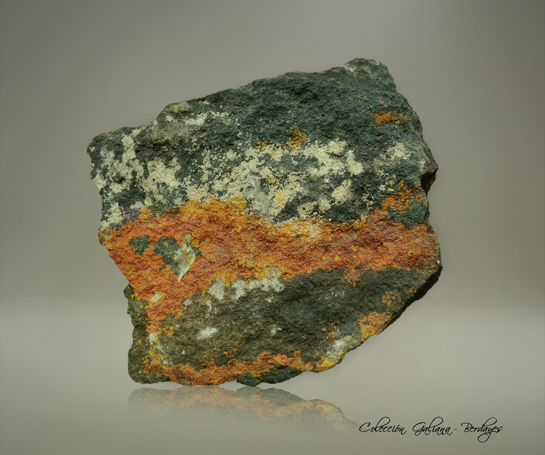 Pascoita
85 x 80 x 55 mm.
(Autor: Rafael Galiana)