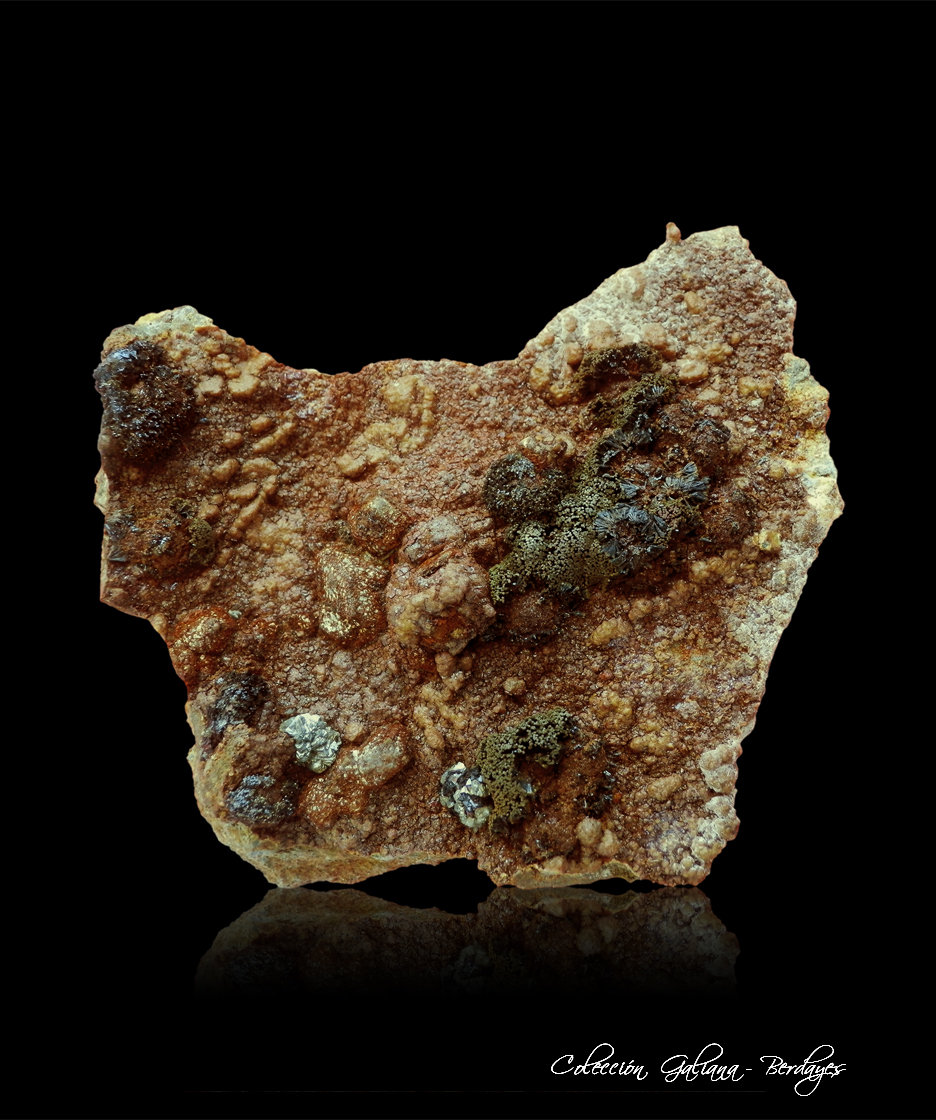 Cronstedtita
95 x 84 x 39 mm
(Autor: Rafael Galiana)