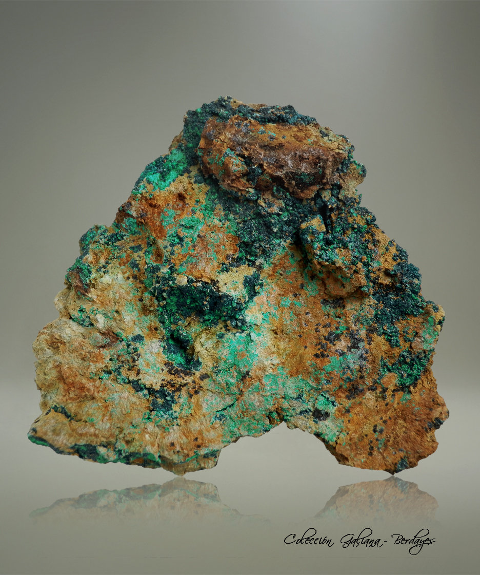 Clinoclasa
80 x 75 x 15 mm.
(Autor: Rafael Galiana)