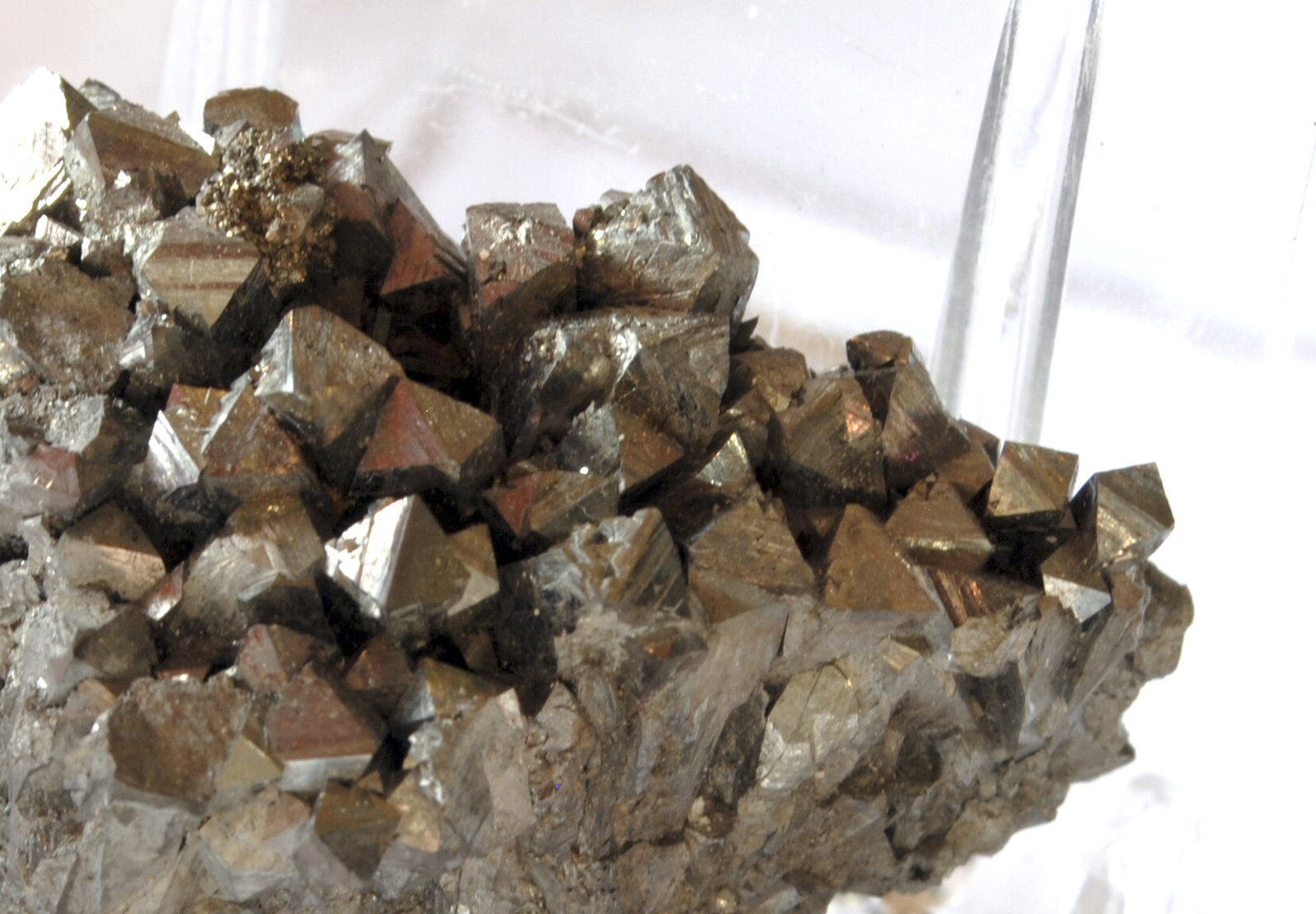 Arsenopirita
Medidas pieza: 3,8x3,2x2,5 cm
(Autor: Sergio Pequeño)