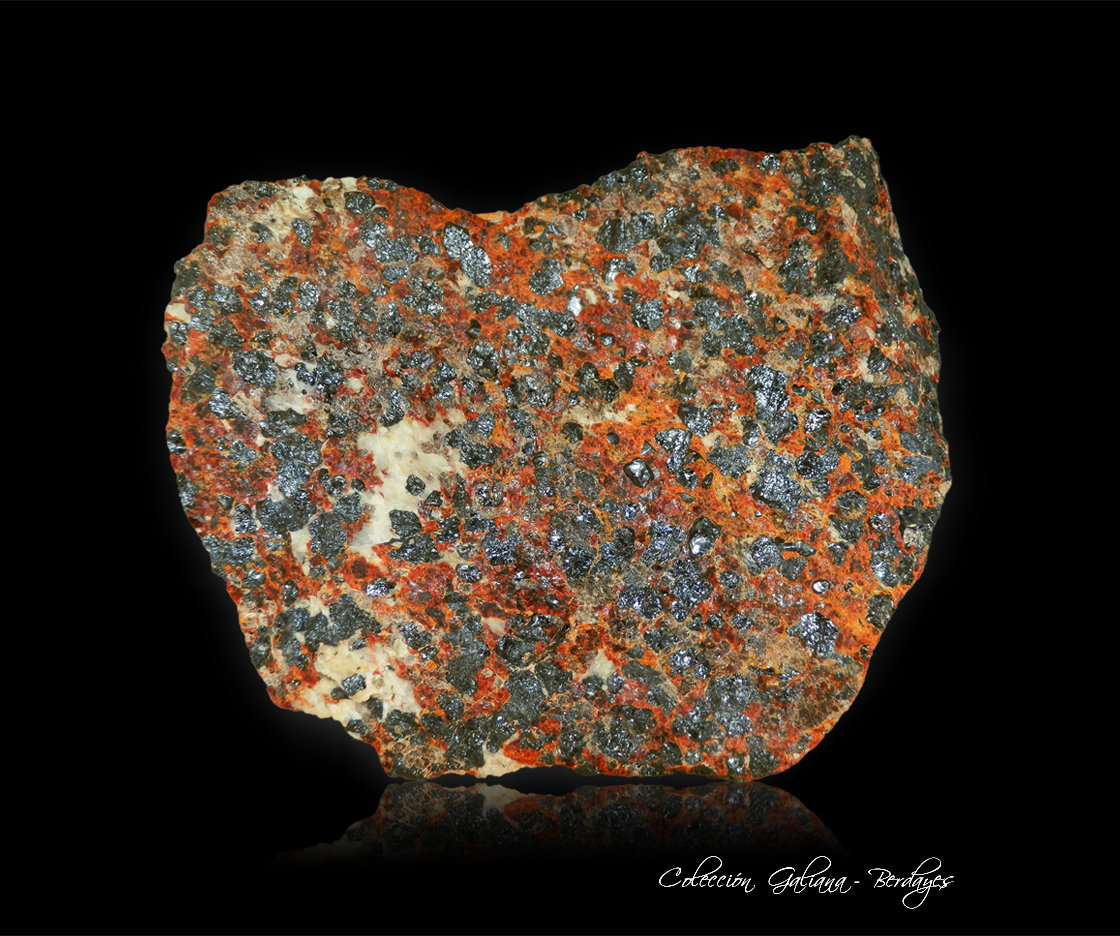 Zincita
74 x 58 x 23 mm.
(Autor: Rafael Galiana)