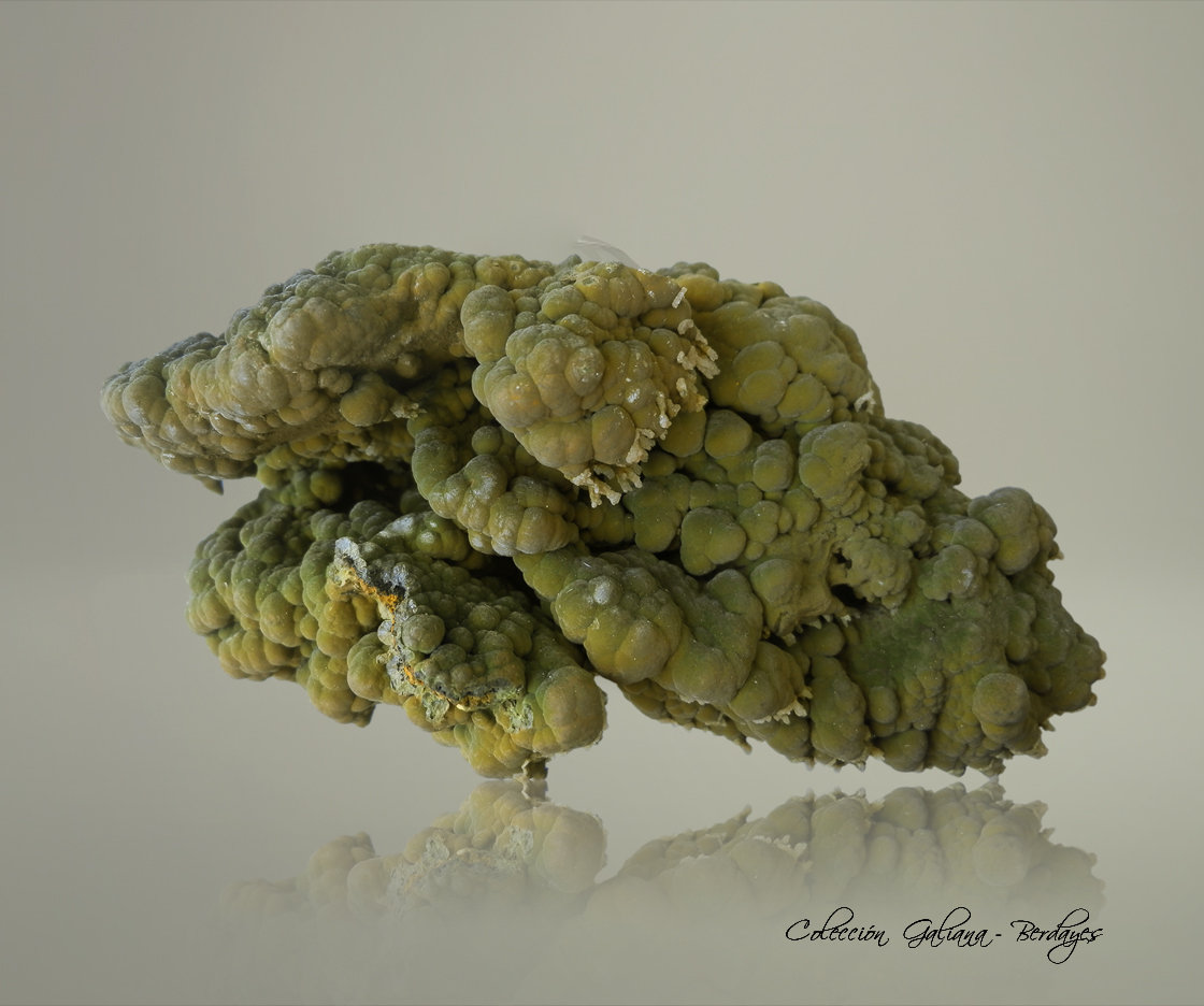 Mottramita
113 x 63 x 55 mm.
(Autor: Rafael Galiana)