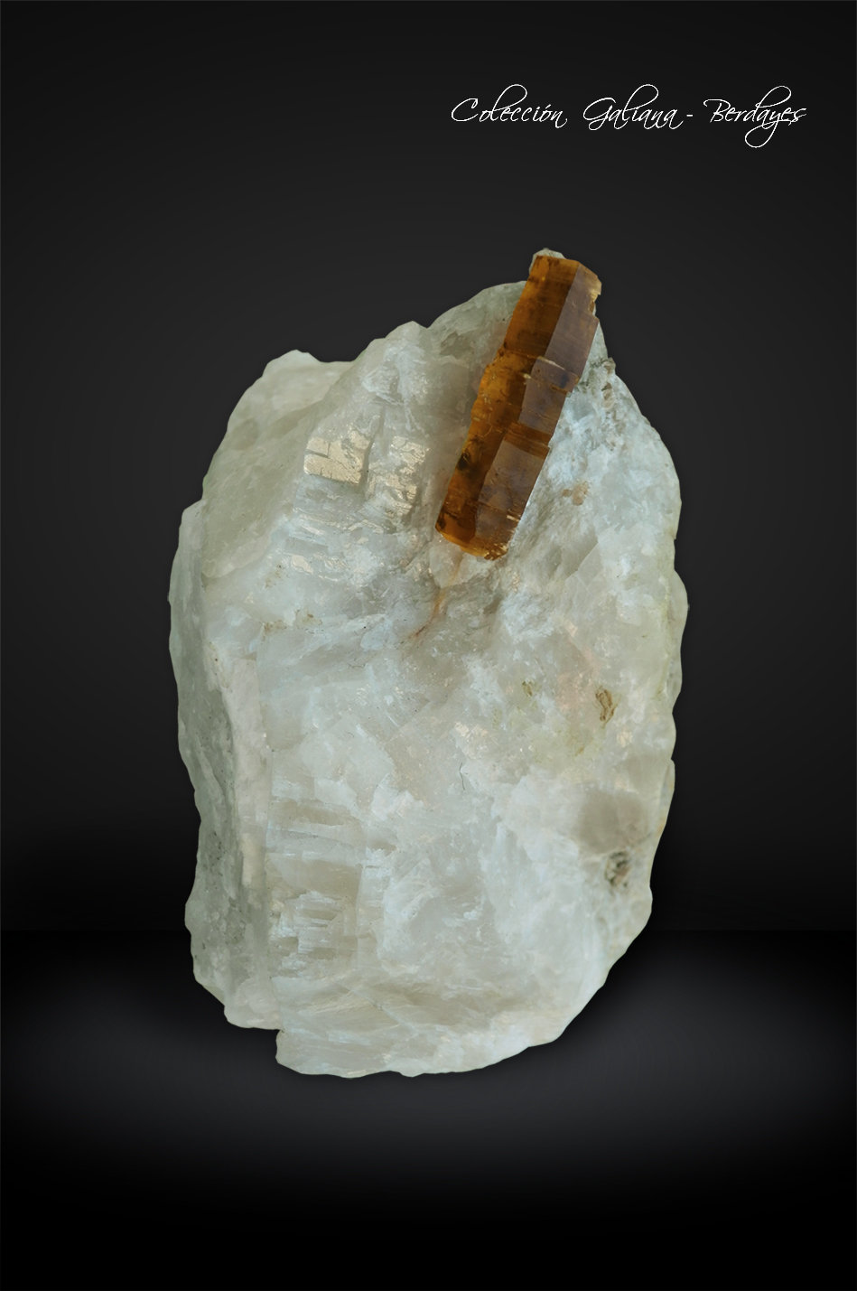 Flogopita (Grupo Mica)
80 x 56 x 42 mm.
(Autor: Rafael Galiana)