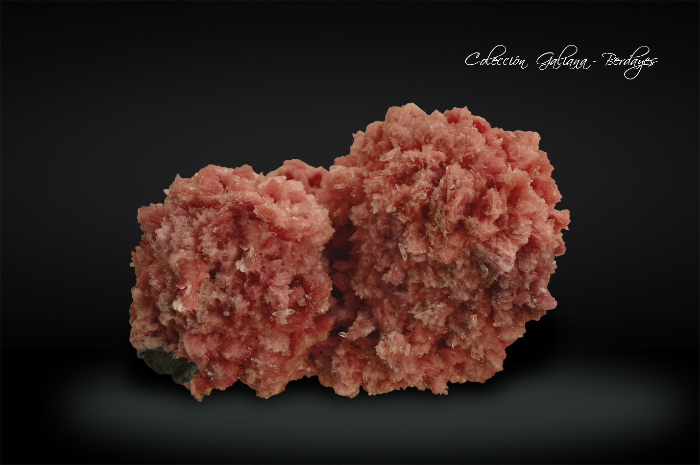 Rhodonita (Rodonita)
87 x 45 x 65 mm.
(Autor: Rafael Galiana)