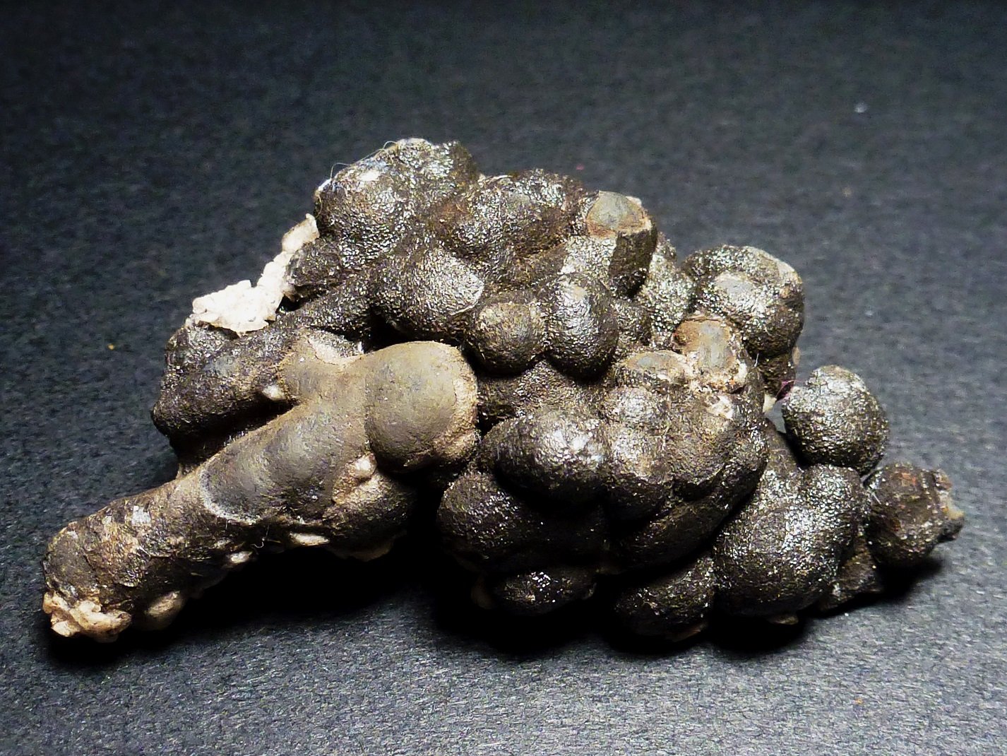 Goethita
5 x 2 cm.
(Autor: javier ruiz martin)
