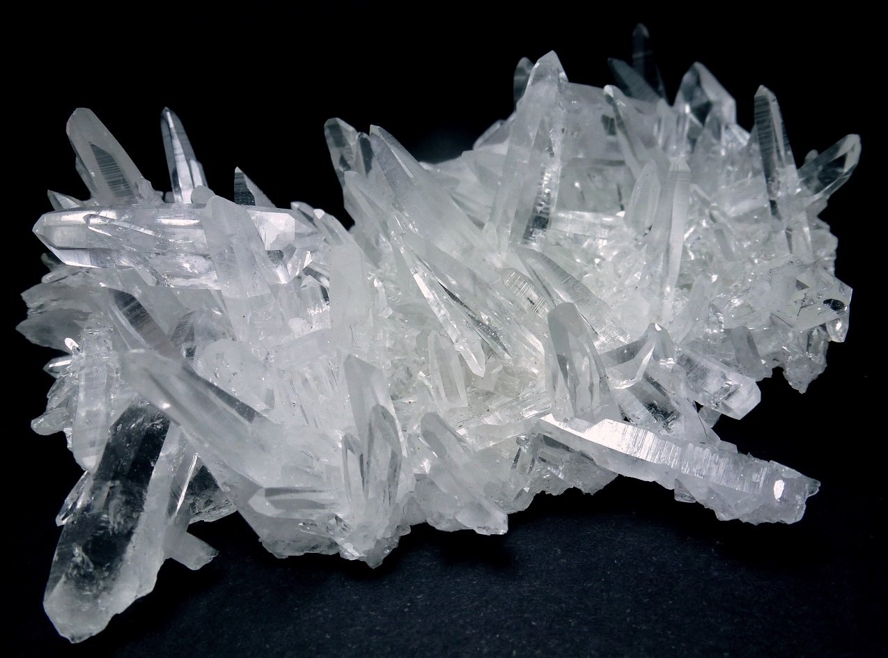 Cuarzo (variedad cristal de roca)
9 x 5,5 cm.
(Autor: javier ruiz martin)