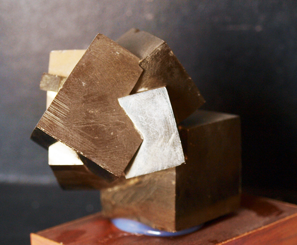 Pirita
4.5 x 4.5 cm
(Autor: Pedro Antonio)
