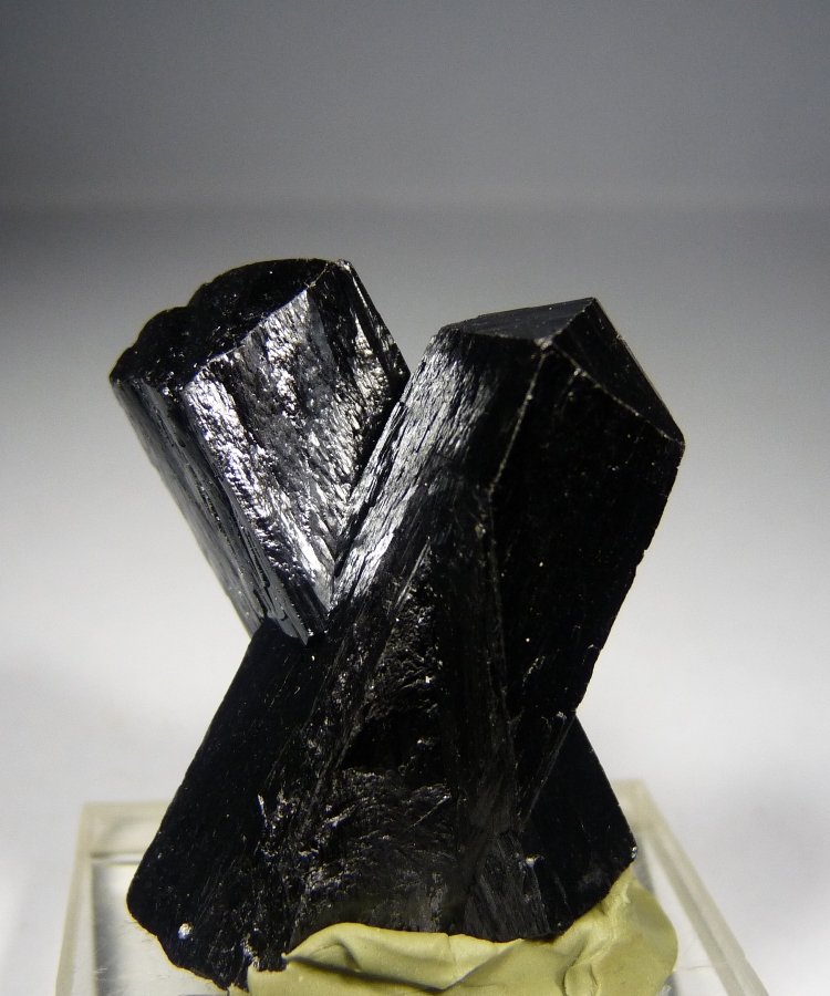 Ilvaita
40x30 mm.
(Autor: Jesus Franquesa Baucells)