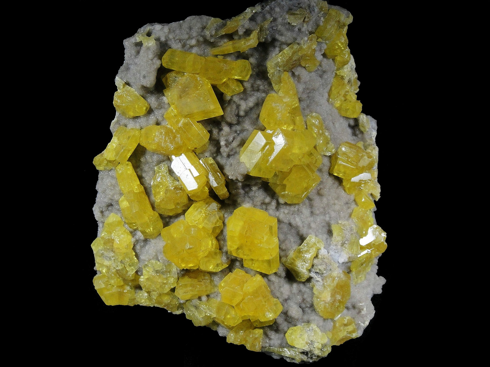 Azufre
13 x 12 cm.
(Autor: Antonio P. López)
