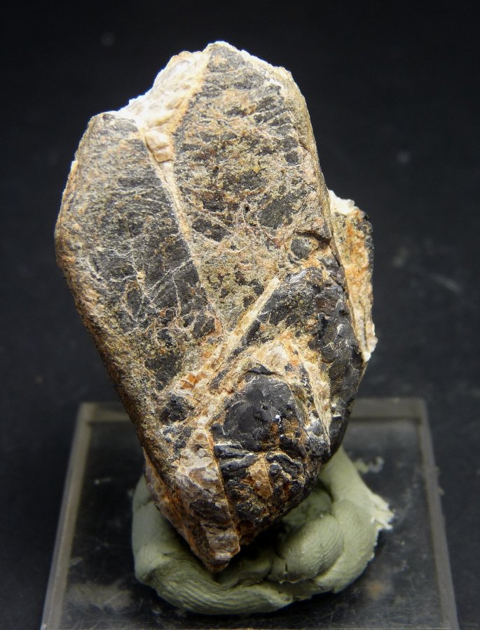 Samarskita.
60x25 mm.
(Autor: Jesus Franquesa Baucells)