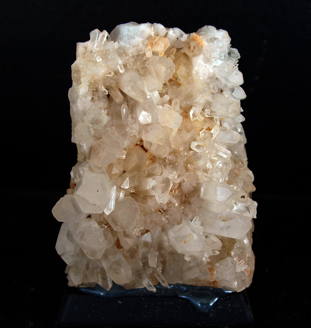 Cuarzo
7 x 5.5 cm
(Autor: Pedro Antonio)