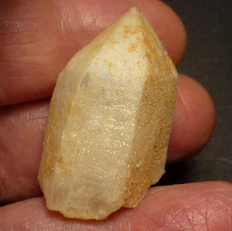 Cuarzo (variedad lechoso)
5 x 3 cm.
(Autor: javier ruiz martin)