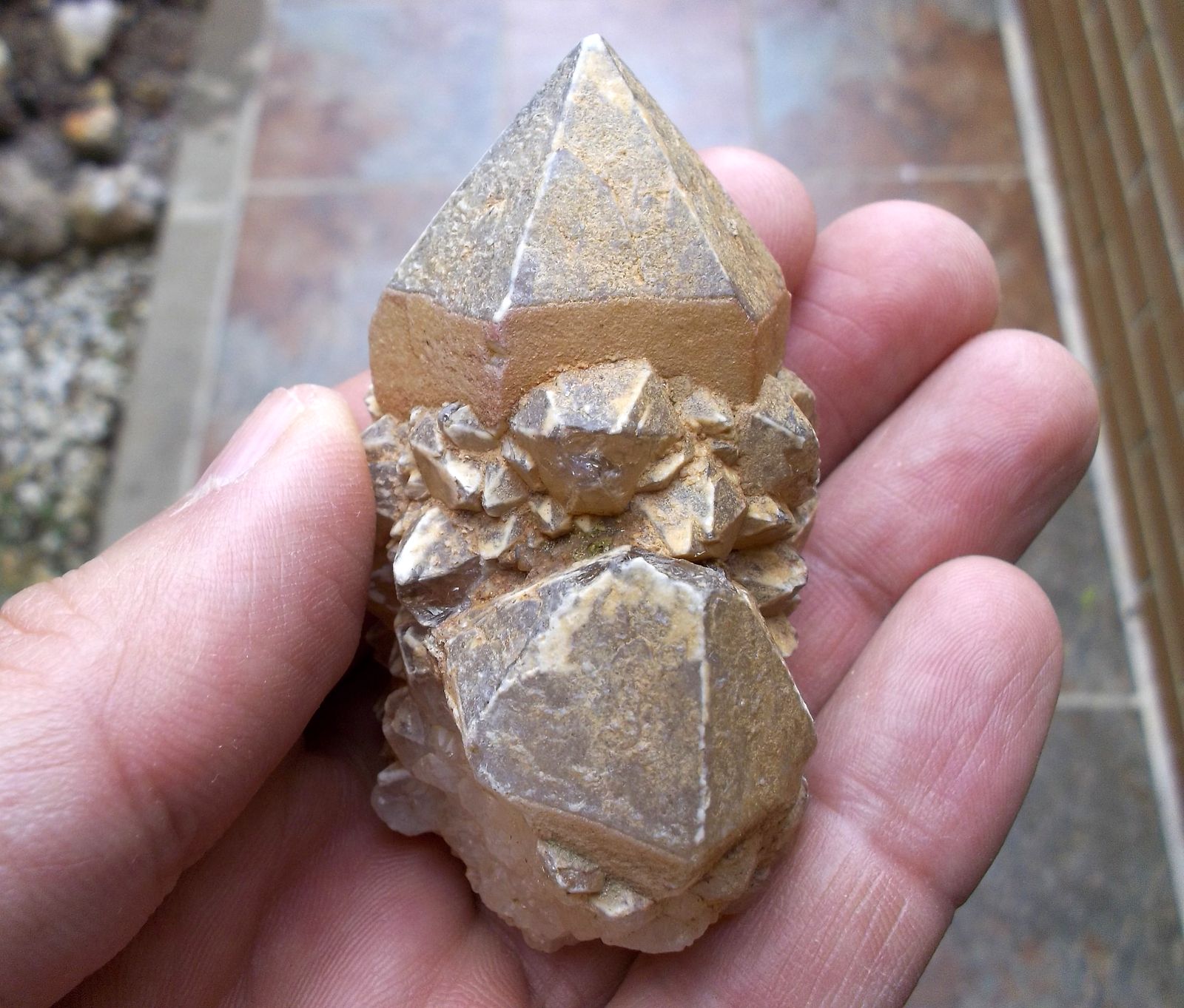 Cuarzo
5 x 3 cm el cristal principal
(Autor: Cristalino)