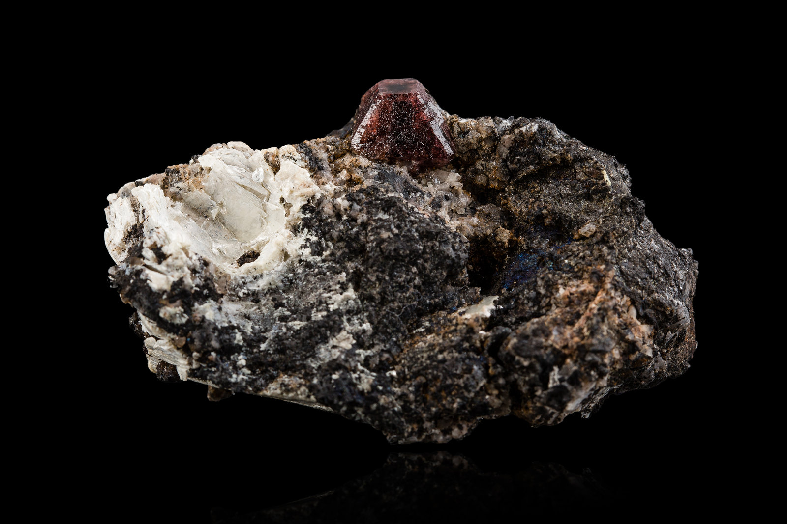 Stottita
6 x 3 x 3 cm
(Autor: Museo MIM)