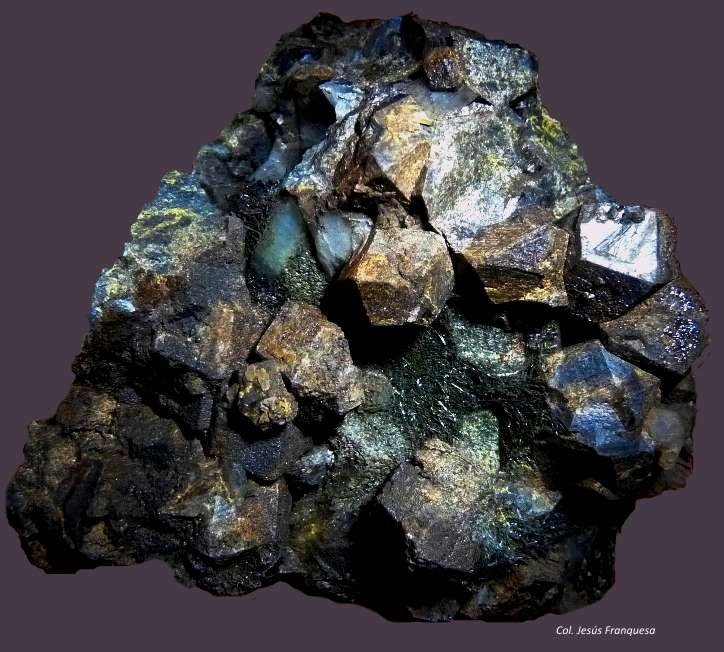 Granate y Epidota.
80x75 mm.
(Autor: Jesus Franquesa Baucells)