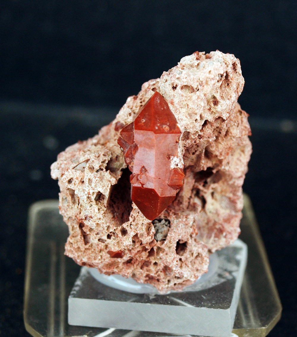 Cuarzo (variedad jacinto de compostela)
3.5 x 3 cm
(Autor: Pedro Antonio)