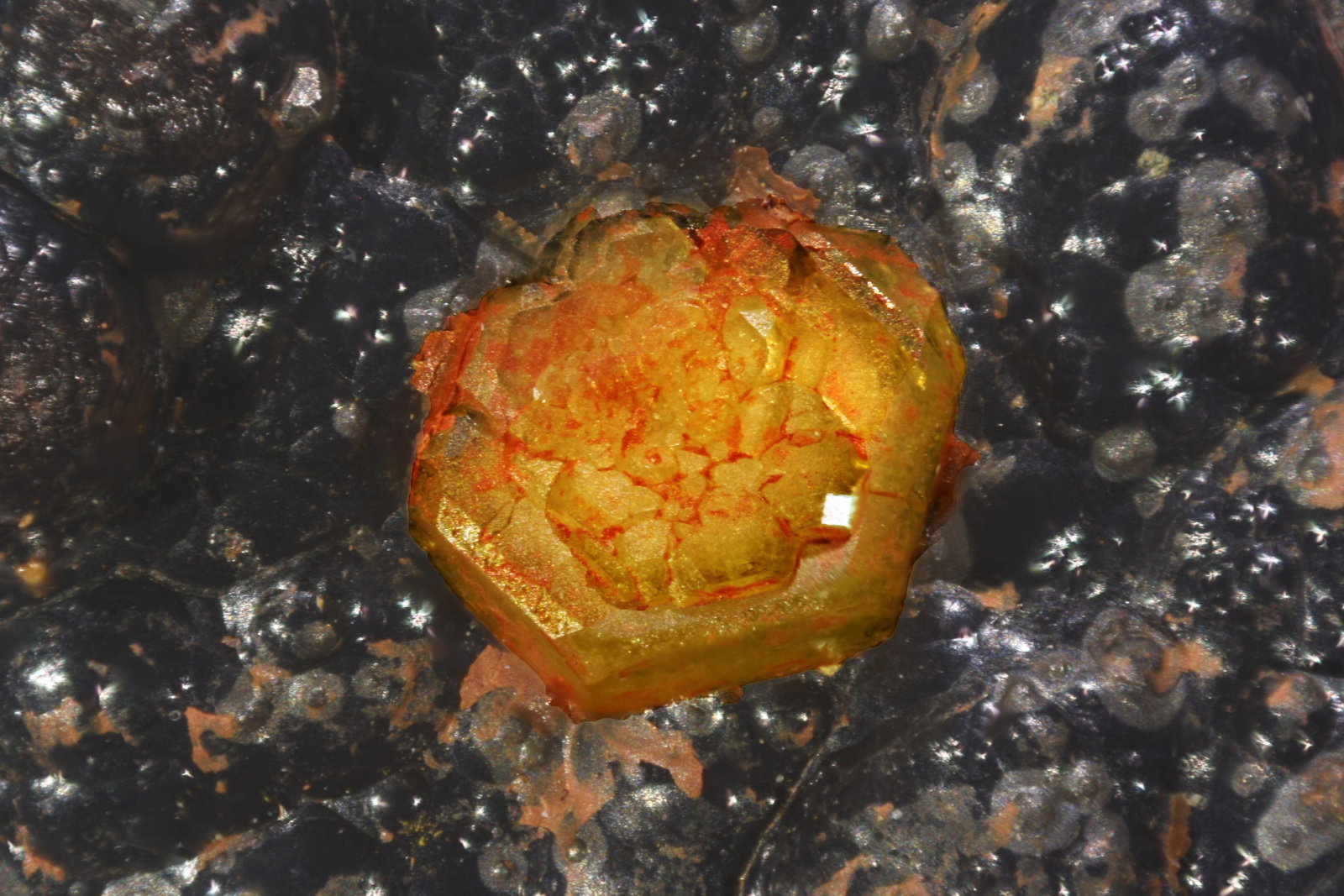 Mimetita
Cristal 2 mm
(Autor: Jorgina-Agusti-Màrius)