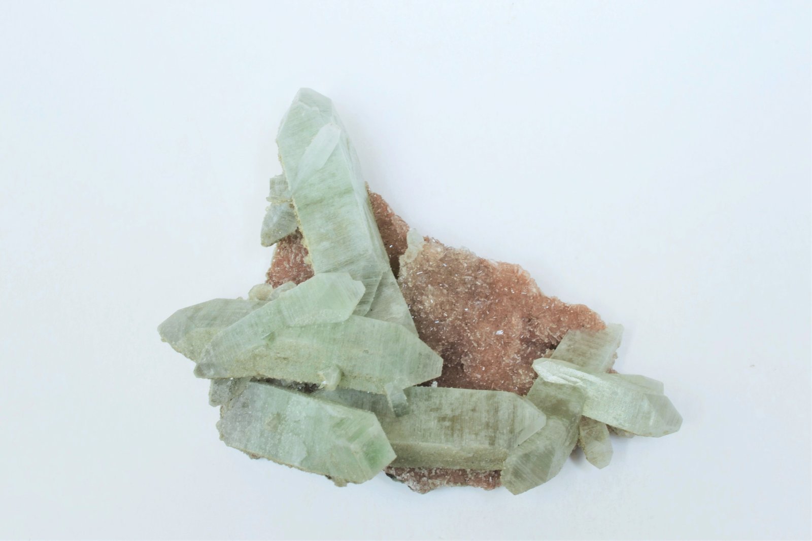 Fluorapofilita-(K), Estilbita
6,5 x 6,5 x 2,5 cm
(Autor: Raúl S. Llorente)