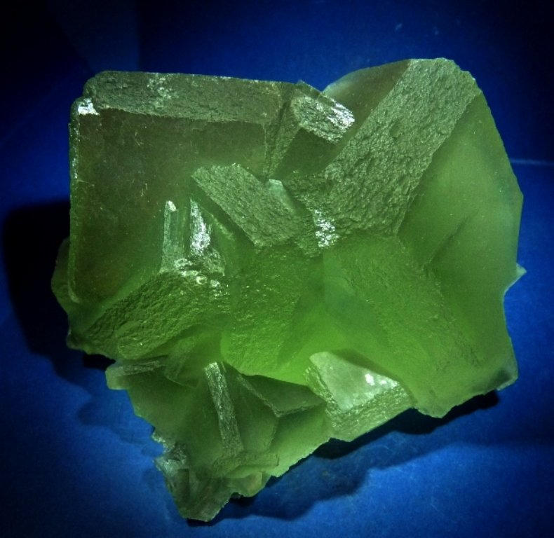 Fluorita.
110x80 mm.
(Autor: Jesus Franquesa Baucells)