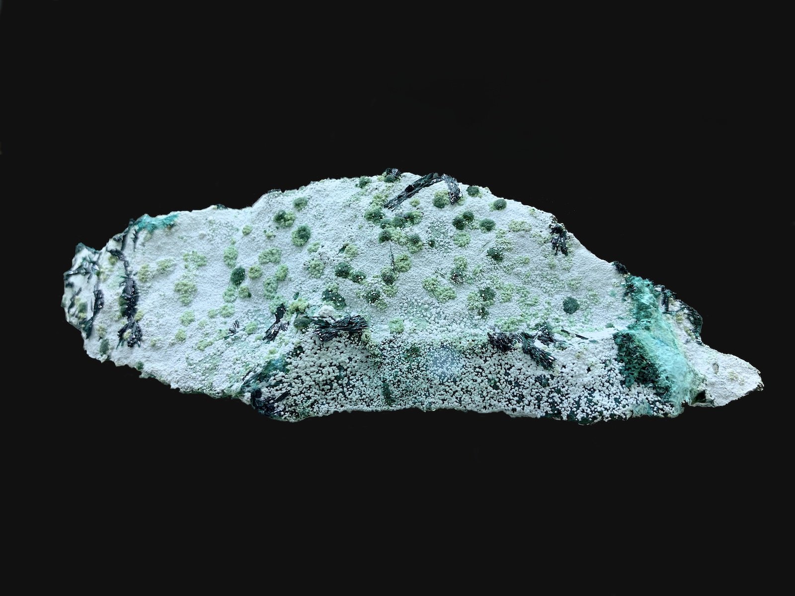 Atacamita, Libethenita, Crisocola
10,1 x 4,6 cm.
(Autor: Xavier bordas)