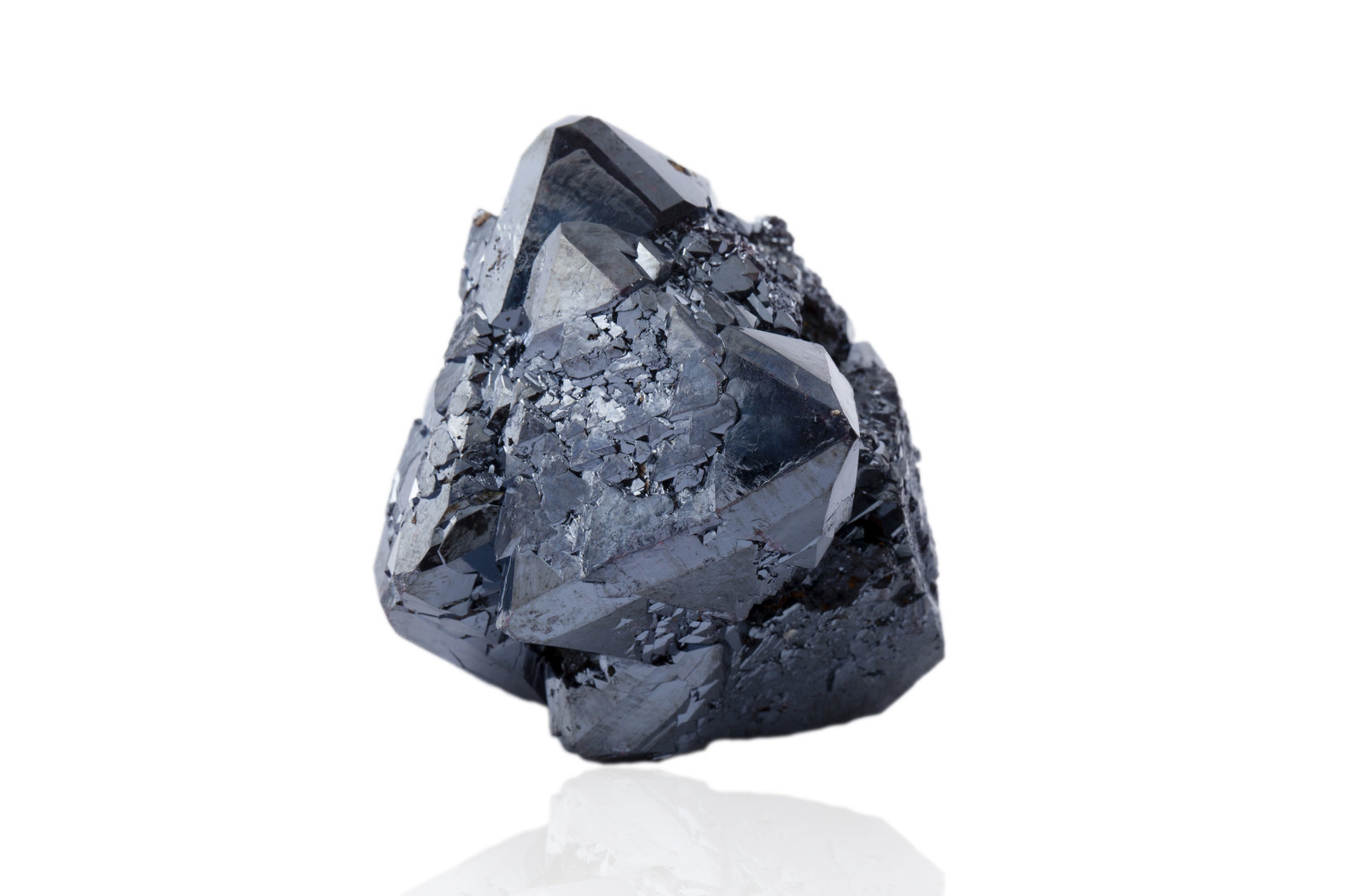 Cuprita
6 x 5,5 x 5 cm
(Autor: Museo MIM)
