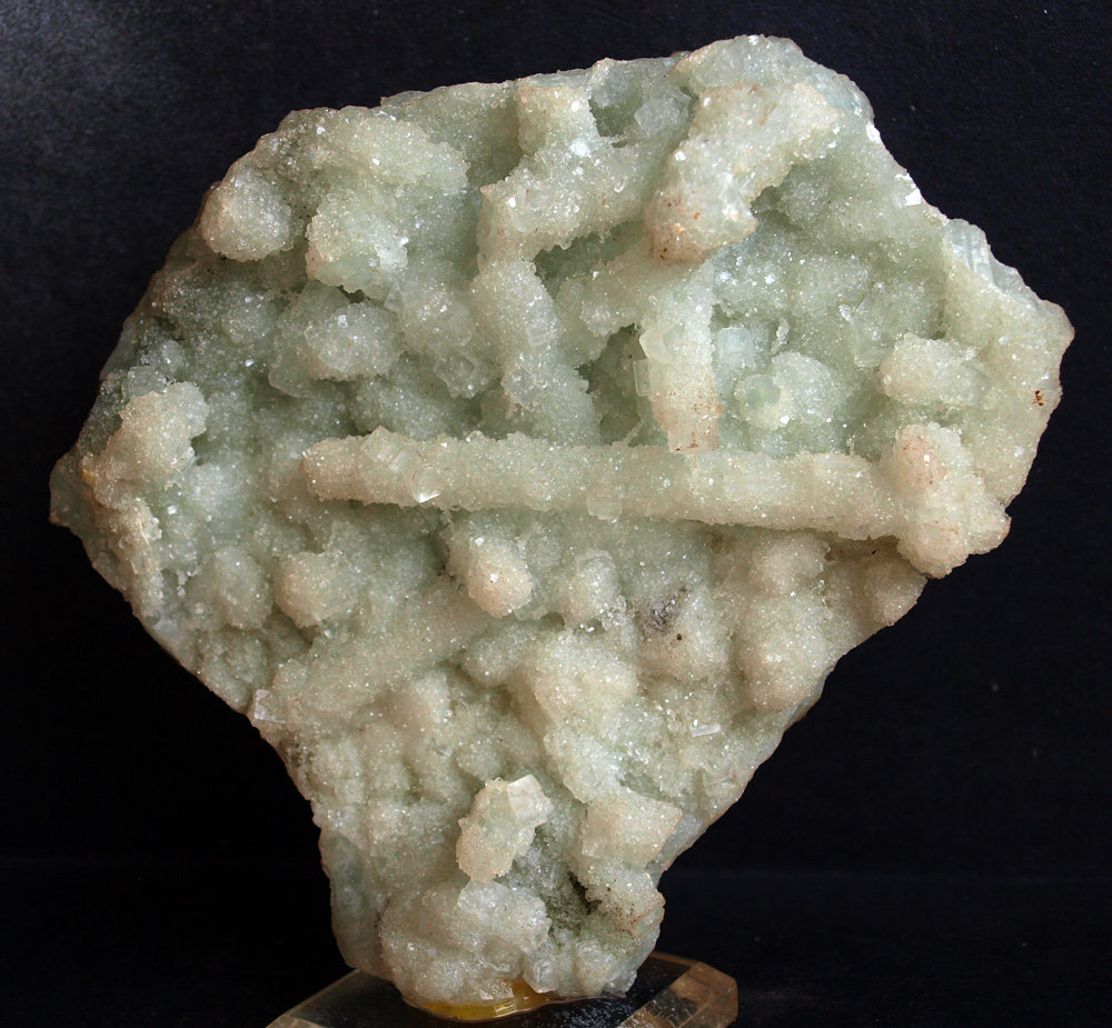 Prehnita, Fluorapophyllita-(K) (Apofilita)
14 x 13.5 cm
(Autor: Pedro Antonio)