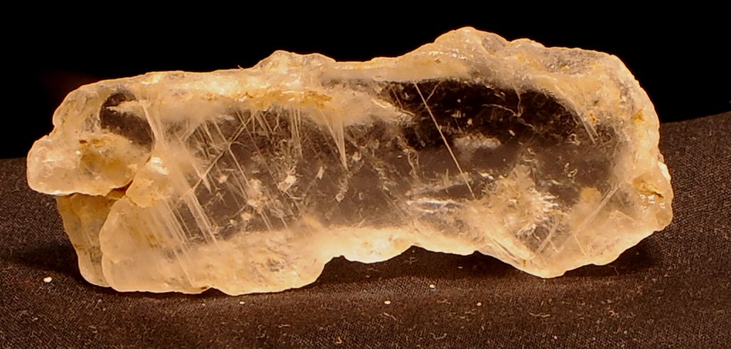 Yeso
5,6 x 2,3 cm
(Autor: angel picazo monroy)